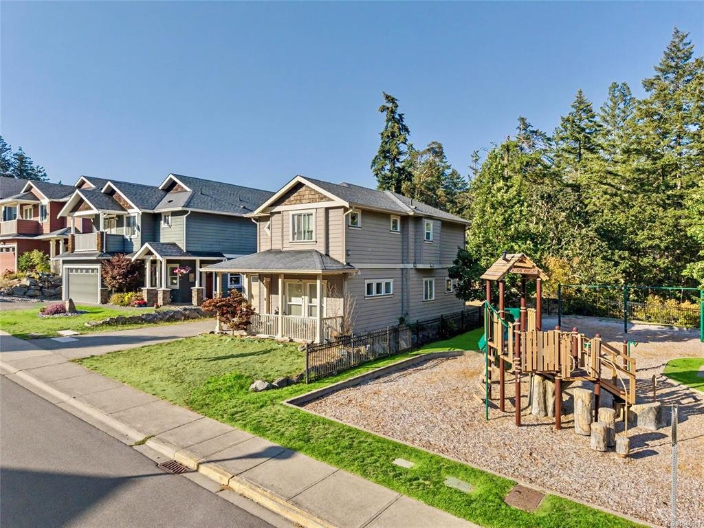 2348 Chilco Road, View Royal, BC, V9B 0N7 - 40