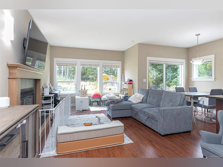 2348 Chilco Road, View Royal, BC, V9B 0N7
