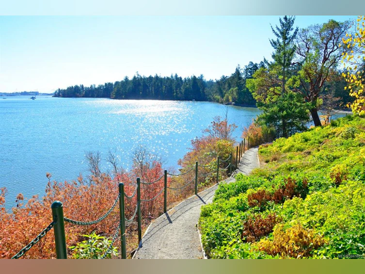 2348 Chilco Road, View Royal, BC, V9B 0N7 - 47
