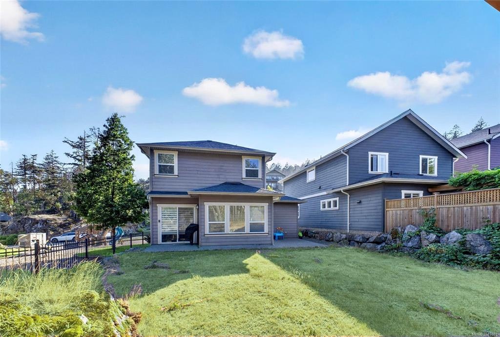 2348 Chilco Road, View Royal, BC, V9B 0N7 - 35