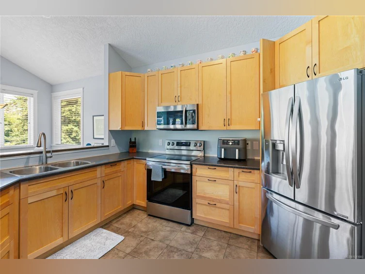 931 Deloume Road, Mill Bay, BC, V0R 2P1 - 9