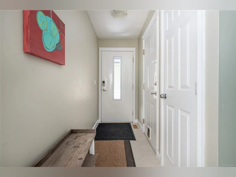 254 Caledonia Avenue, Nanaimo, BC, V9S 4K5 - 3