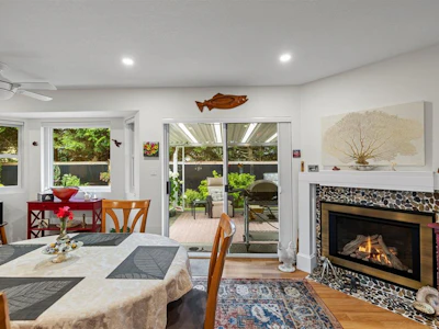 879 Aberdeen Drive - 4