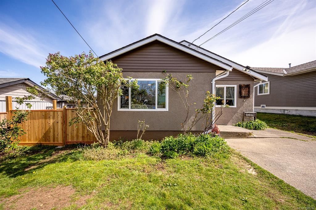 961 Greenwood Street, Campbell River, BC, V9W 3C2