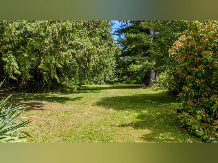 Lot 9 Johnstone Road, French Creek, BC, V9P 2A5 - 16