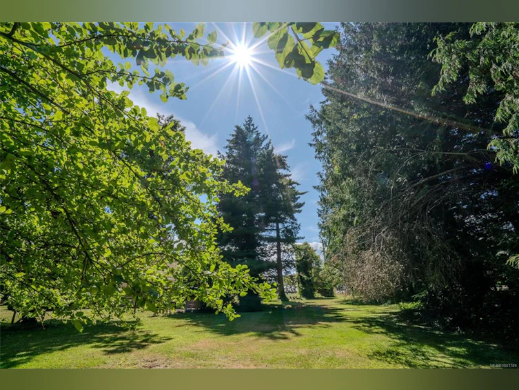 Lot 9 Johnstone Road, French Creek, BC, V9P 2A5 - 15