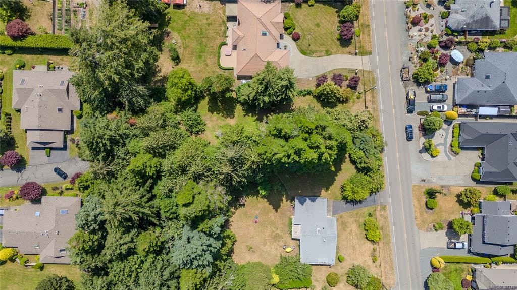 Lot 9 Johnstone Road, French Creek, BC, V9P 2A5 - 11
