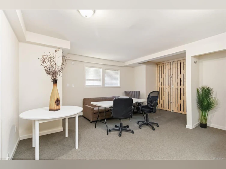 203-3800 Quadra Street, Saanich, BC, V8R 5G4 - 24