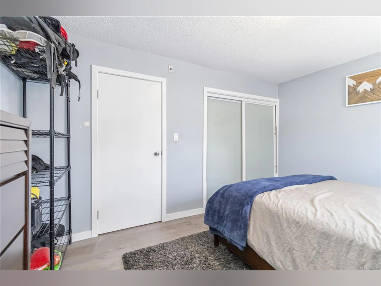 203-3800 Quadra Street, Saanich, BC, V8R 5G4 - 17