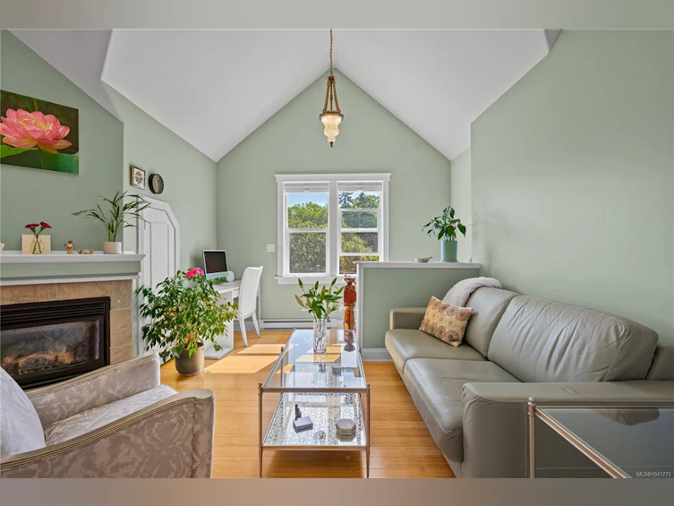 3-1376 Pandora Avenue, Victoria, BC, V8R 1A3 - 5