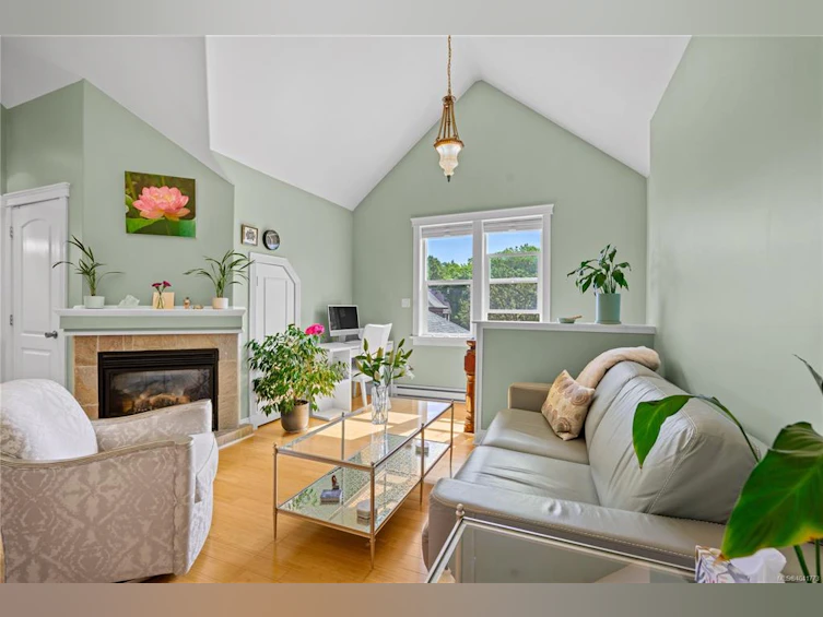 3-1376 Pandora Avenue, Victoria, BC, V8R 1A3 - 10