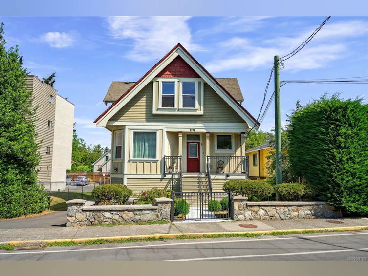 3-1376 Pandora Avenue, Victoria, BC, V8R 1A3