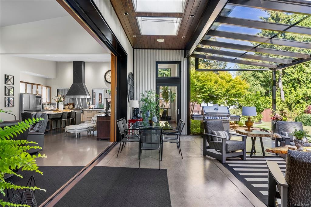 163 E Sunningdale Road - 5