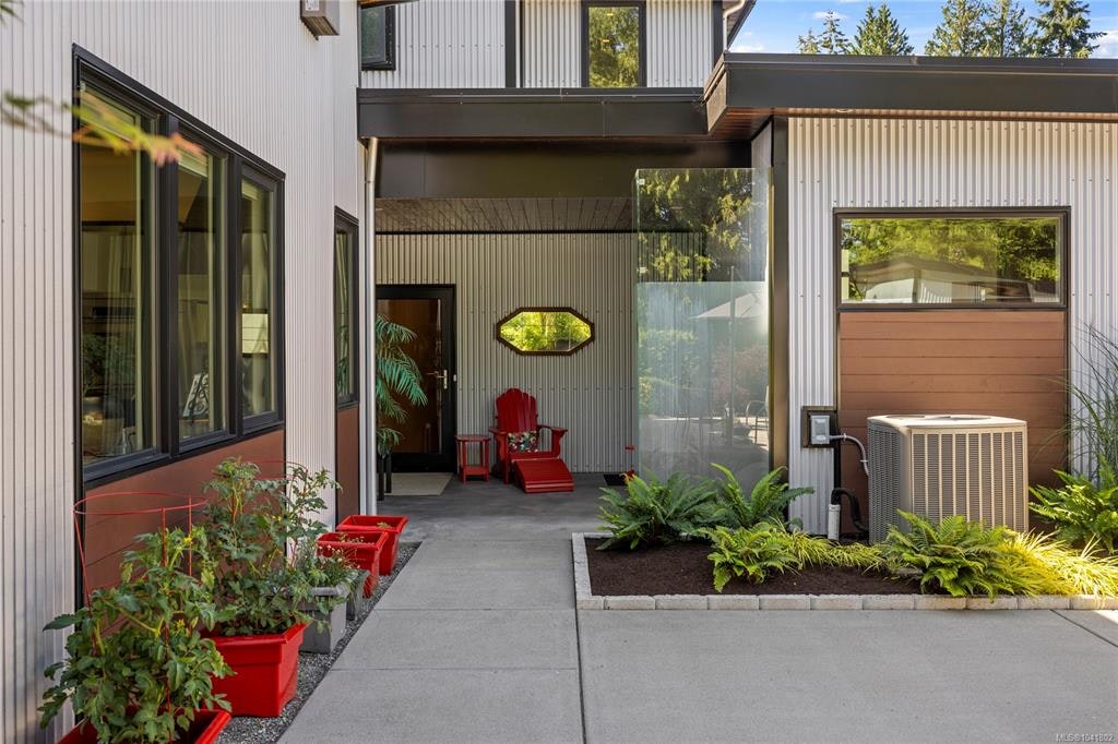 163 E Sunningdale Road, Qualicum Beach, BC, V9K 1L1 - 55