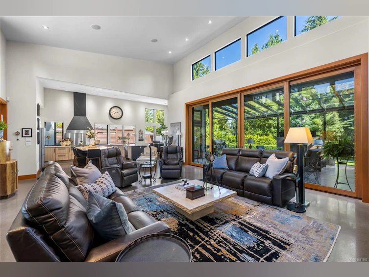 163 E Sunningdale Road, Qualicum Beach, BC, V9K 1L1 - 23