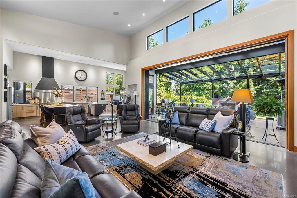 163 E Sunningdale Road - 3