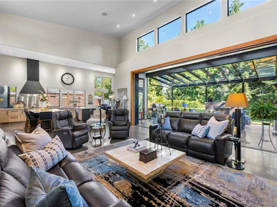 163 E Sunningdale Road - 3