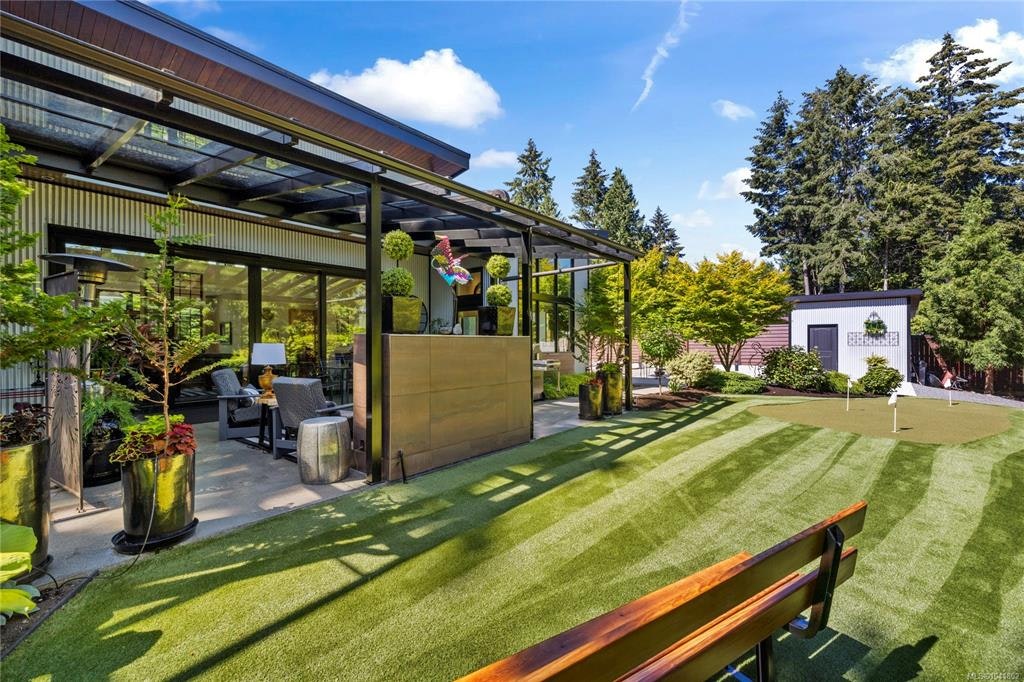 163 E Sunningdale Road, Qualicum Beach, BC, V9K 1L1 - 27