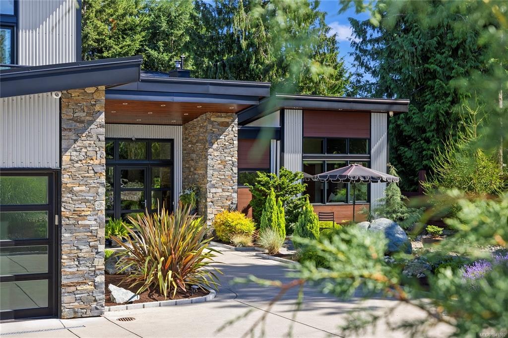 163 E Sunningdale Road, Qualicum Beach, BC, V9K 1L1 - 18