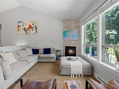 1755 Galvin Place - 4