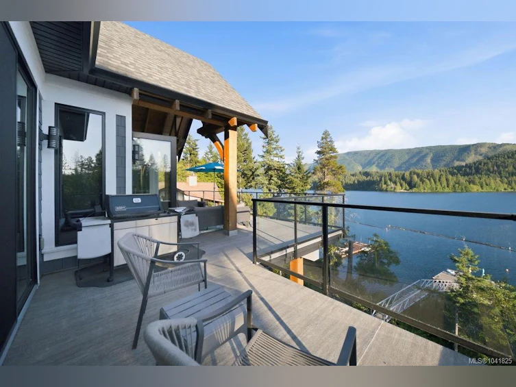 8898 Palmer Way, Lake Cowichan, BC, V0R 2G0 - 32