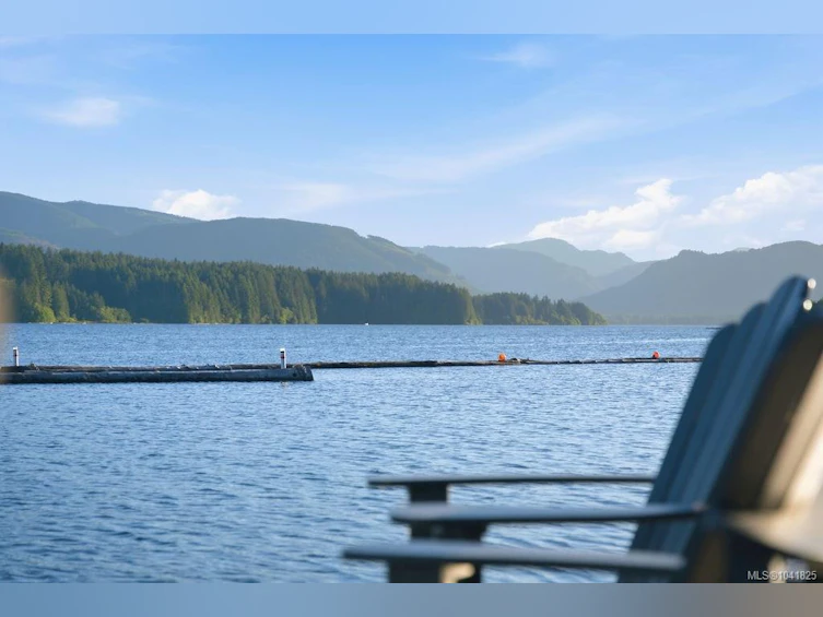 8898 Palmer Way, Lake Cowichan, BC, V0R 2G0 - 9