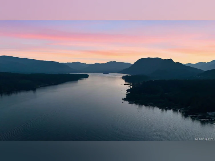 8898 Palmer Way, Lake Cowichan, BC, V0R 2G0 - 98