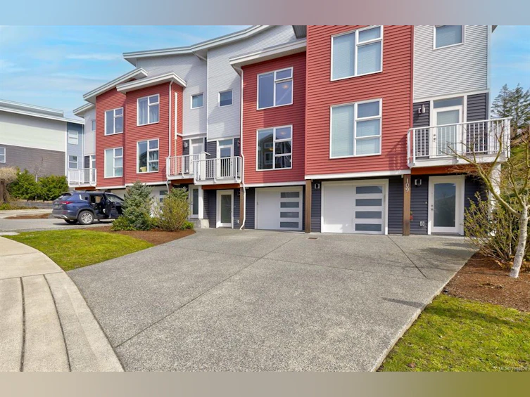 110-1800 Summerhill Place, Nanaimo, BC, V9S 0C7