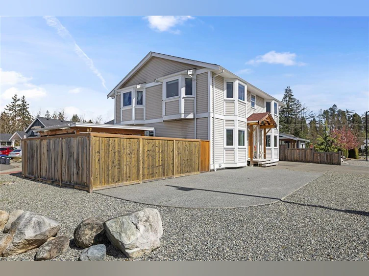 787 Stanhope Road, Parksville, BC, V9P 0C7