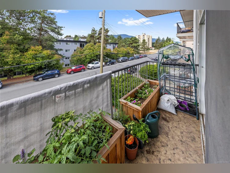 5-1630 Crescent View Drive, Nanaimo, BC, V9S 2N5 - 5