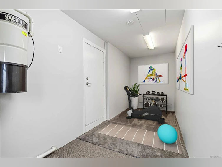 1131 Holly Park Road, Central Saanich, BC, V8M 1E6 - 29