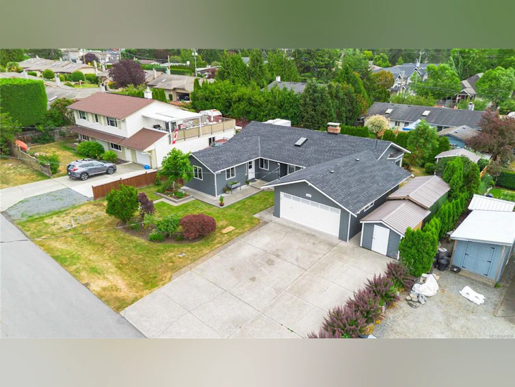 1131 Holly Park Road, Central Saanich, BC, V8M 1E6 - 44