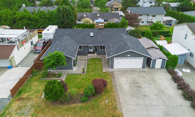 1131 Holly Park Road