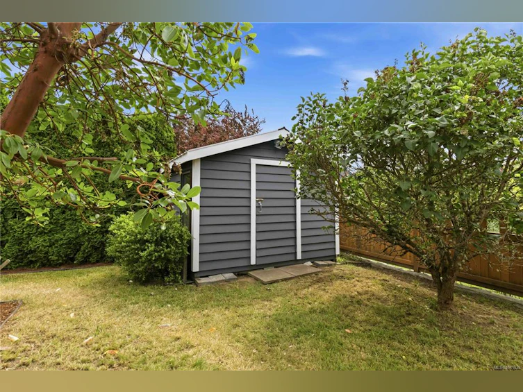 1131 Holly Park Road, Central Saanich, BC, V8M 1E6 - 36