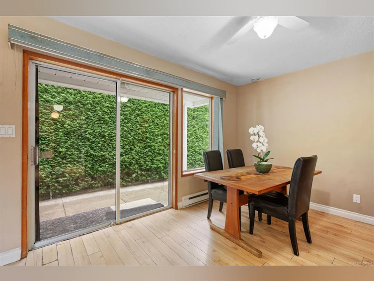 2-1215 Stelly's Cross Road, Central Saanich, BC, V8M 1H3 - 14