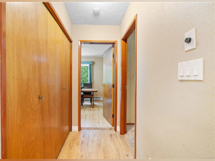 2-1215 Stelly's Cross Road, Central Saanich, BC, V8M 1H3 - 11