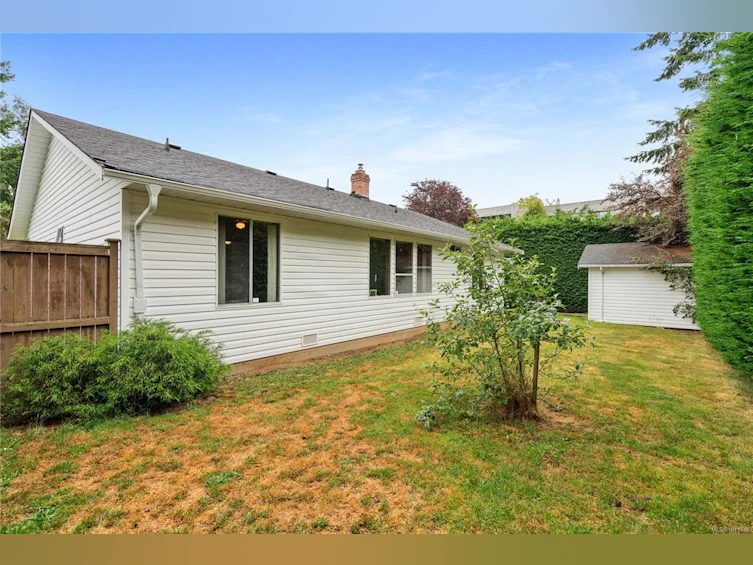 2-1215 Stelly's Cross Road, Central Saanich, BC, V8M 1H3 - 44