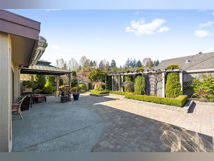 1240 Prestwick Place, French Creek, BC, V9P 2W2 - 13