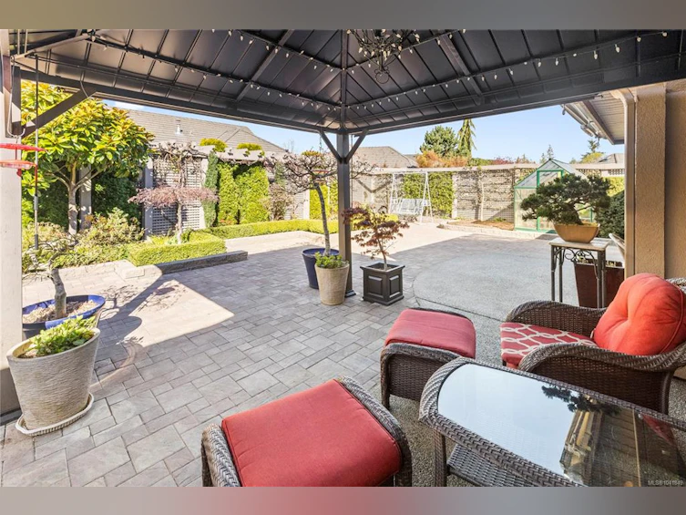 1240 Prestwick Place, French Creek, BC, V9P 2W2 - 9