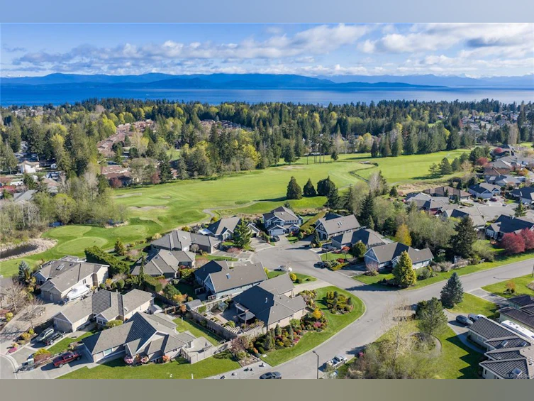 1240 Prestwick Place, French Creek, BC, V9P 2W2 - 57
