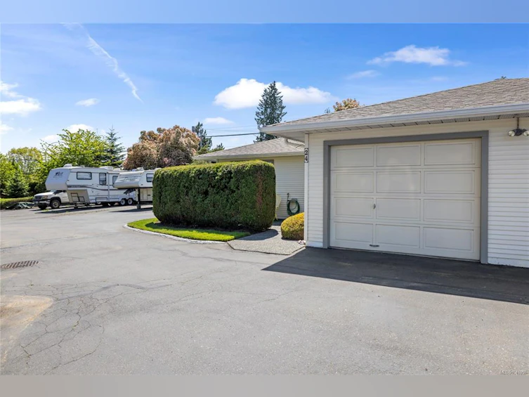 24-450 Bay Avenue, Parksville, BC, V9P 2K2 - 31