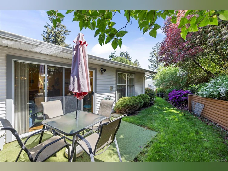 24-450 Bay Avenue, Parksville, BC, V9P 2K2 - 10