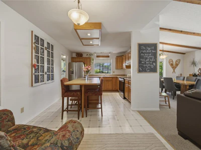 476 Qualicum Road - 3
