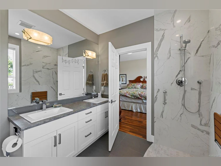 1784 Admiral Tryon Boulevard, French Creek, BC, V9P 2V2 - 8