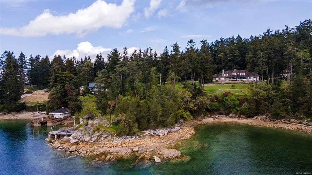 605 Senanus Drive, Central Saanich, BC, V8M 1S6 - 62