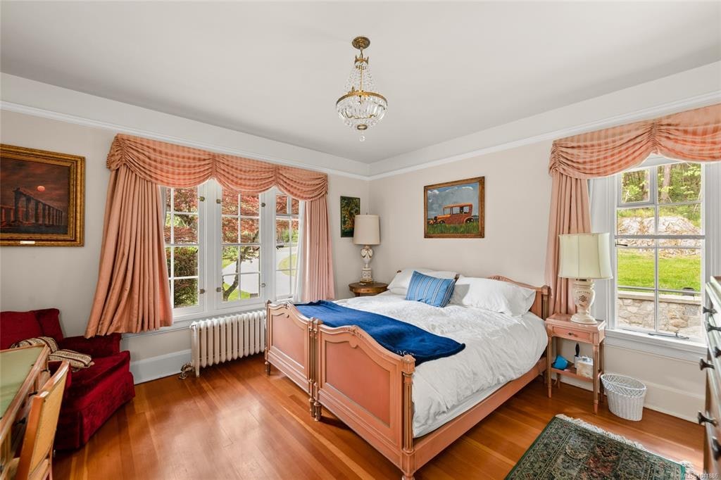 605 Senanus Drive, Central Saanich, BC, V8M 1S6 - 26