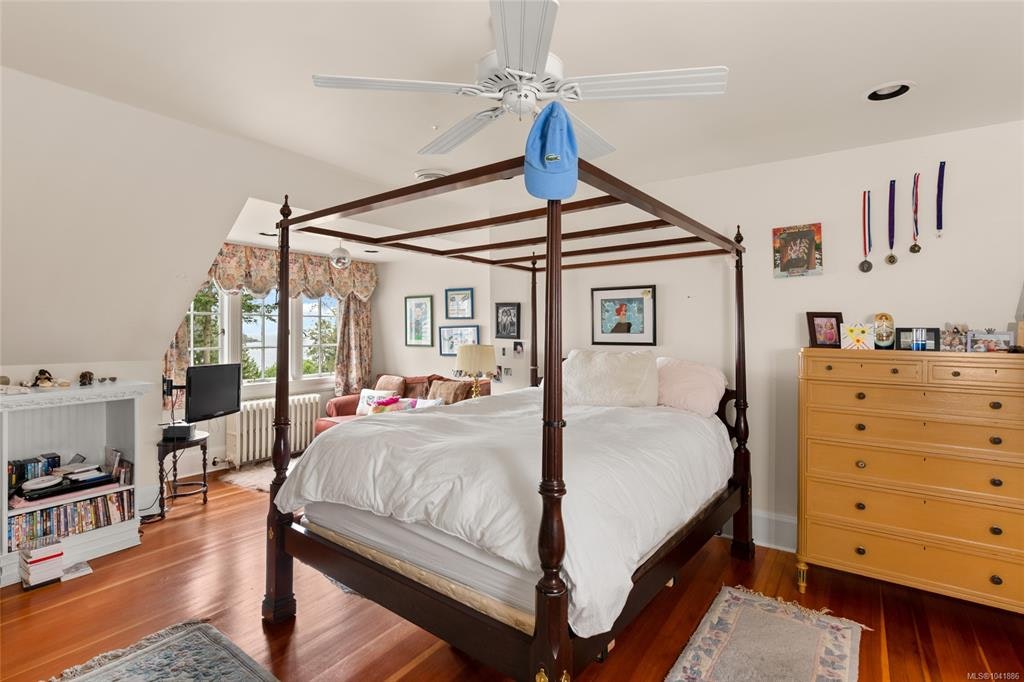 605 Senanus Drive, Central Saanich, BC, V8M 1S6 - 40