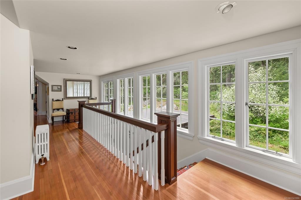 605 Senanus Drive, Central Saanich, BC, V8M 1S6 - 33