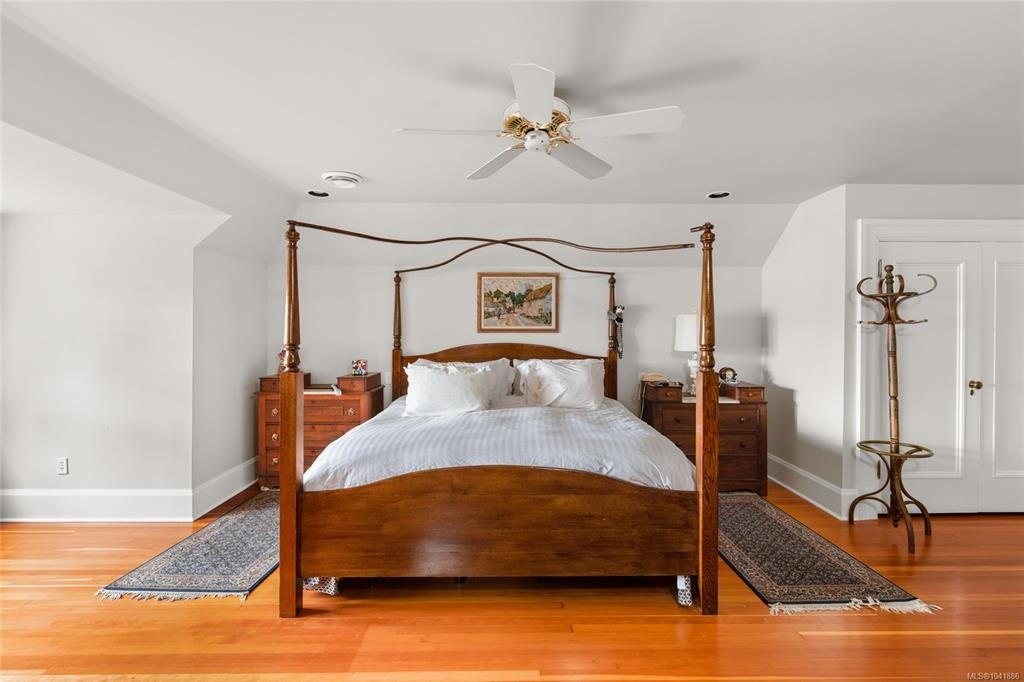 605 Senanus Drive, Central Saanich, BC, V8M 1S6 - 35