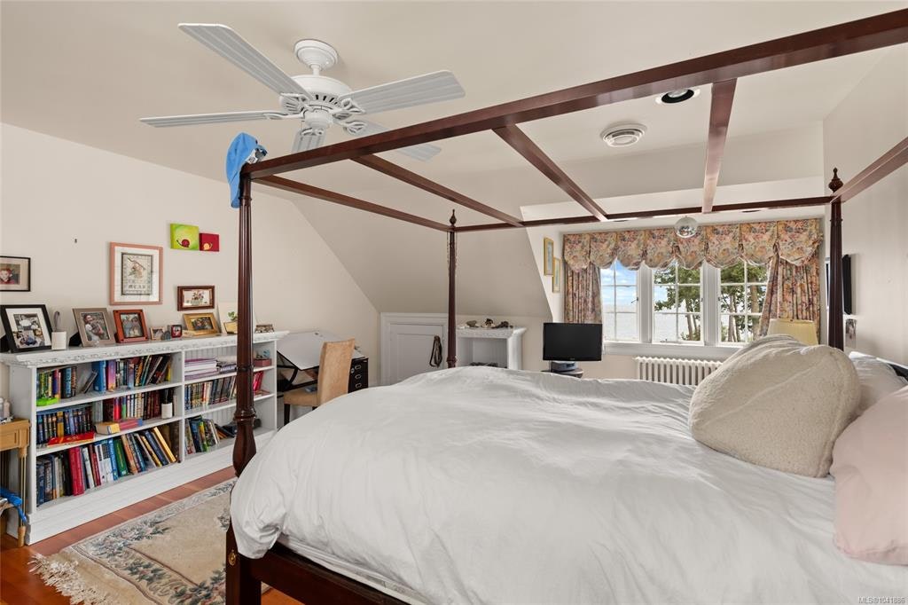 605 Senanus Drive, Central Saanich, BC, V8M 1S6 - 41